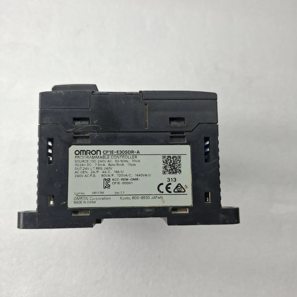 Used Omron CP1E-E30SDR-A Programmable Controller 100-240V AC CP1EE30SDRA